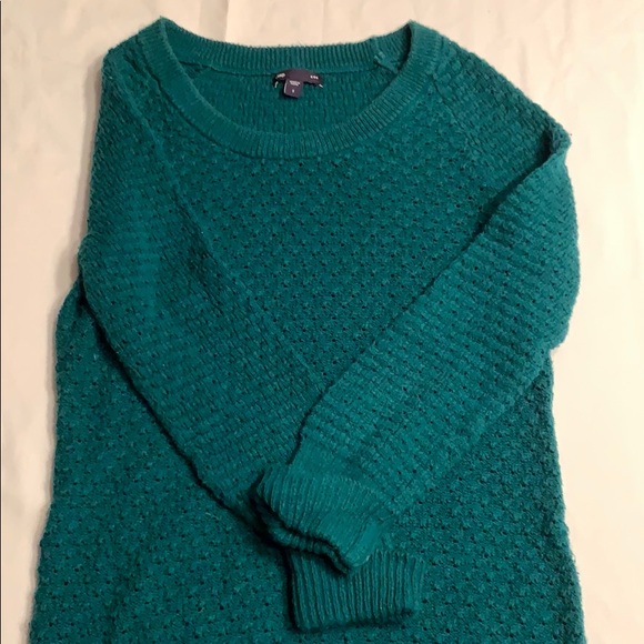 Gap Sweater - Picture 2 of 3